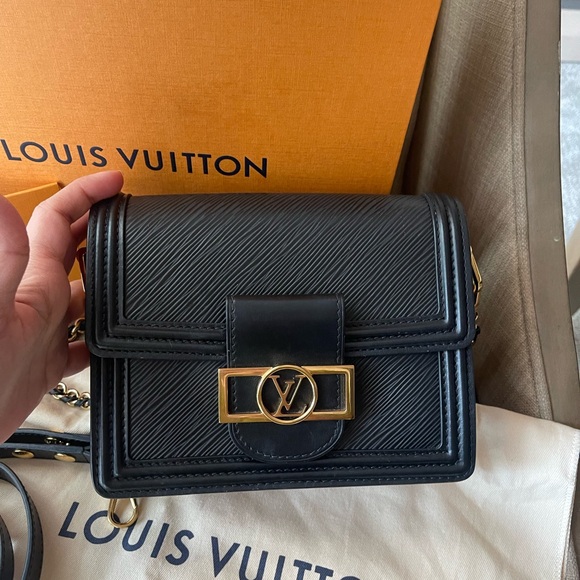 Authentic Louis Vuitton Mini dauphine M55964 - Picture 4 of 16